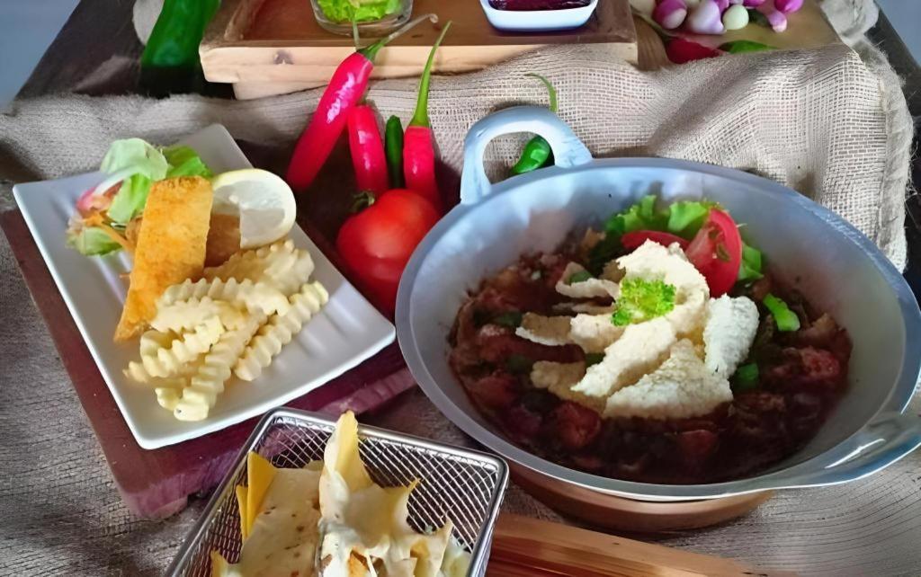 Hazotel Semarang Dış mekan fotoğraf