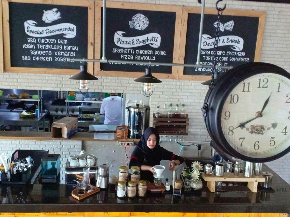 Hazotel Semarang Dış mekan fotoğraf