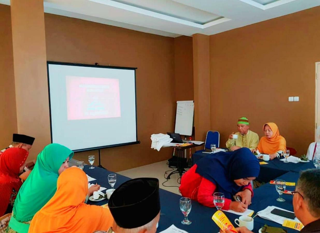 Hazotel Semarang Dış mekan fotoğraf